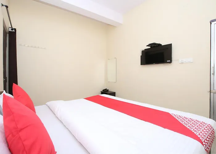 Oyo Hotel Shree Hari