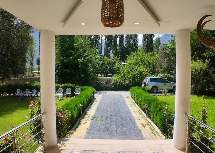Skardu Saraye Hotel & Resort