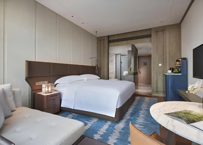 Intercontinental Zhengzhou By Ihg郑州丹尼斯广场洲际酒店