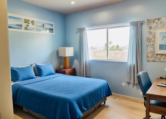 Hollywood Boutique Residences With Free Parking