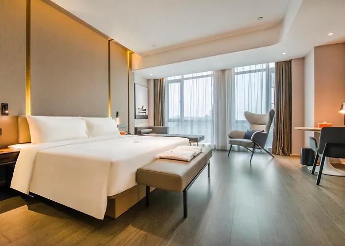 Atour Hotel Dongguan Humen Avenue