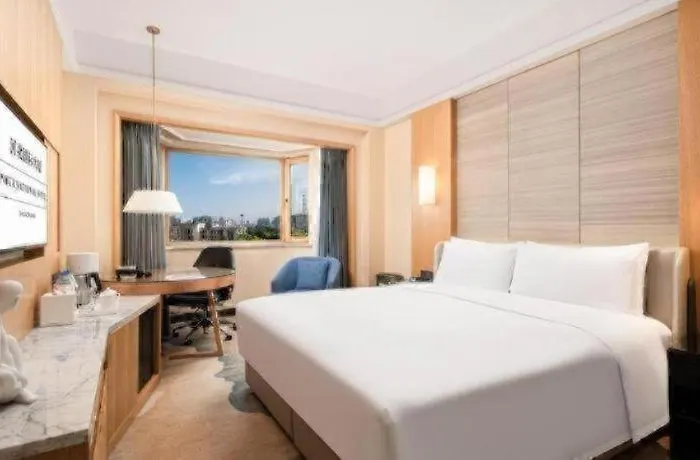 Shijiazhuang International Building Hotel