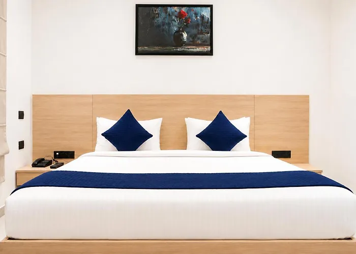 7 Rays Hotel