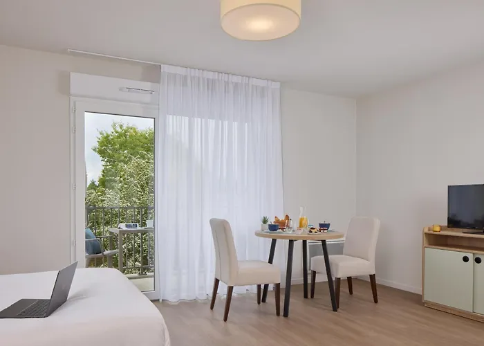 Zenitude Hôtel-Résidences Plerin