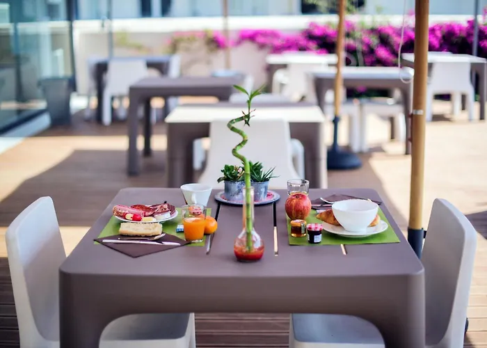 Zenitude Hotel-Residences Antibes