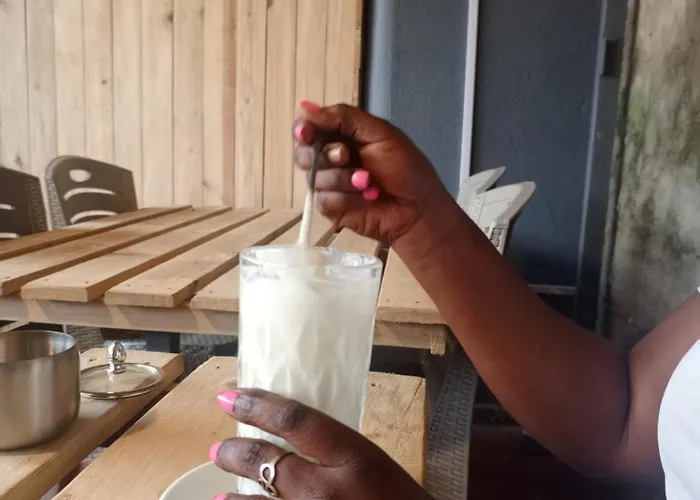 Sanyu Foods & Accommodation