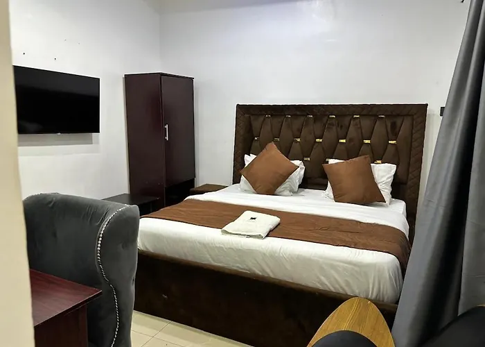 Noel Chuwang Airport Hotel Ikeja
