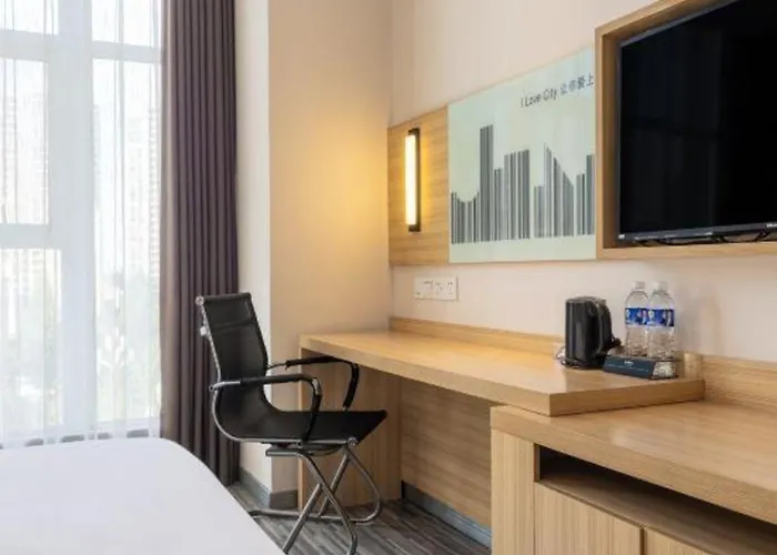 City Comfort Inn Hechi Nandan