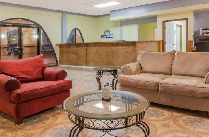 Days Inn By Wyndham Mt. Pleasant