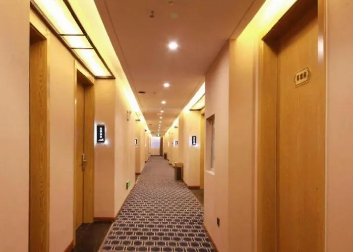 Pai Hotels-Guide Road Municipal Government