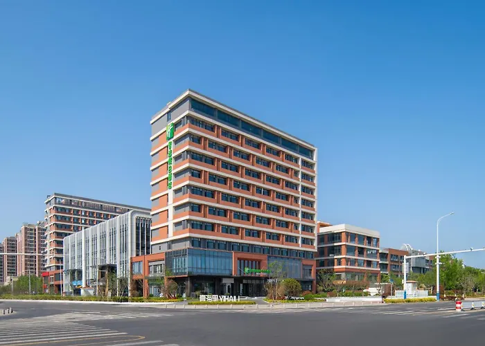 Holiday Inn Express Qingdao City Balcony By Ihg