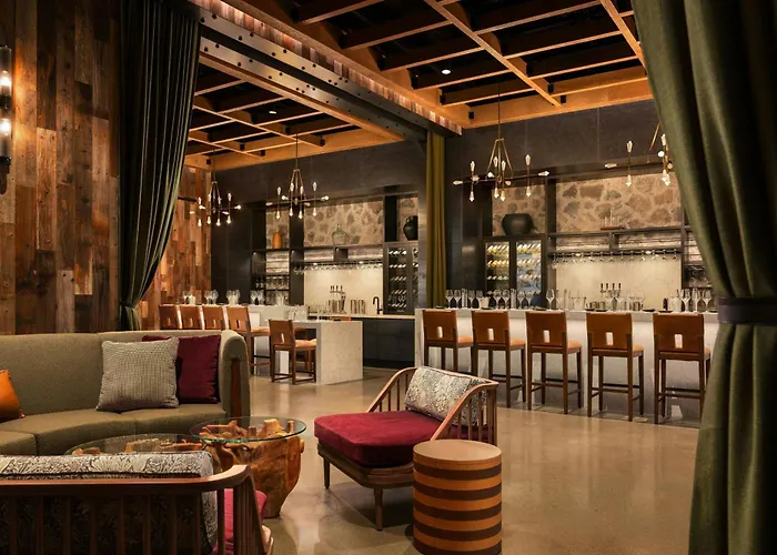 The Somm Hotel & Spa, Autograph Collection