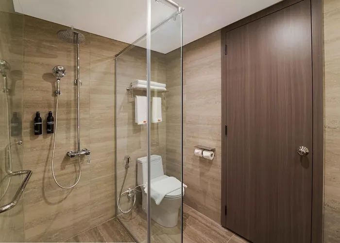 Harris Hotel & Suites Nagoya Batam