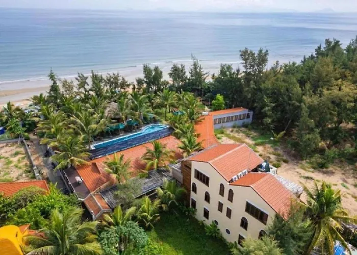 Hoianbang Beach Front Villa And Restaurant