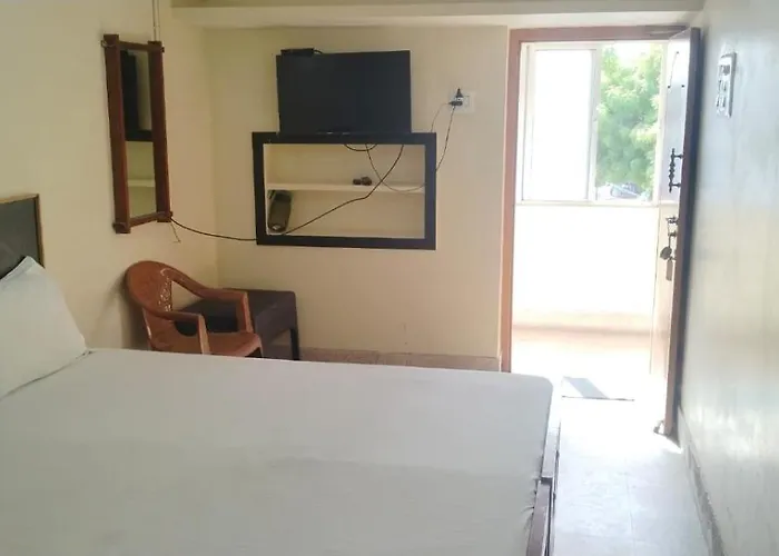 Sri Kumaran Lodge & Hall