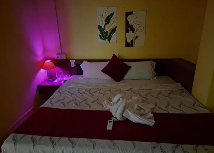 Hotel Roy'S