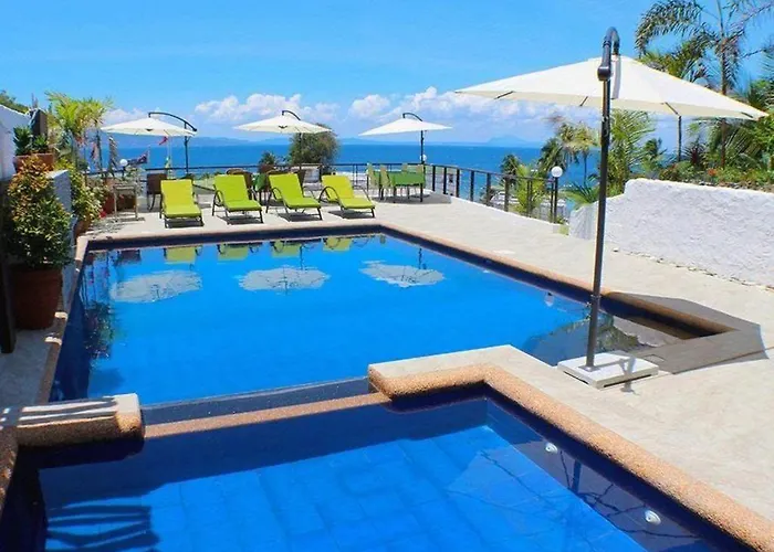 Manarra Sea View Resort