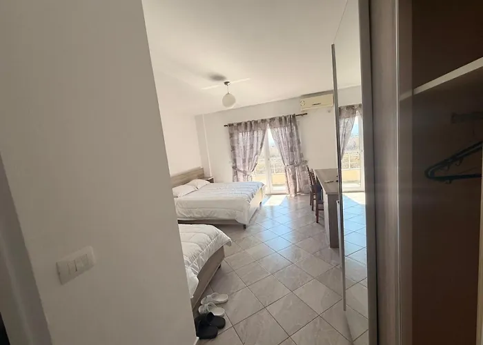 Hotel Klaivi