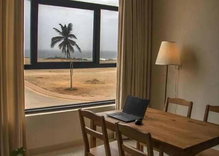 Lady'S Shared Room In Hostel