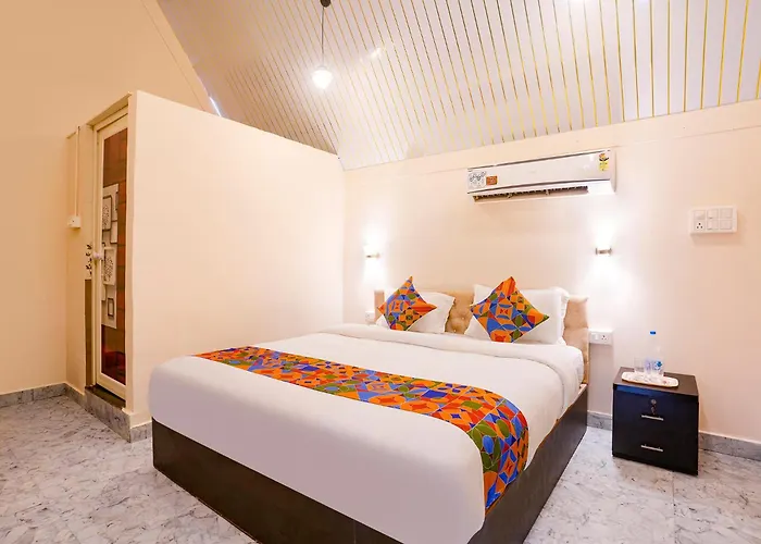 Fabhotel Hill View Cottages - Nr Club Cubana