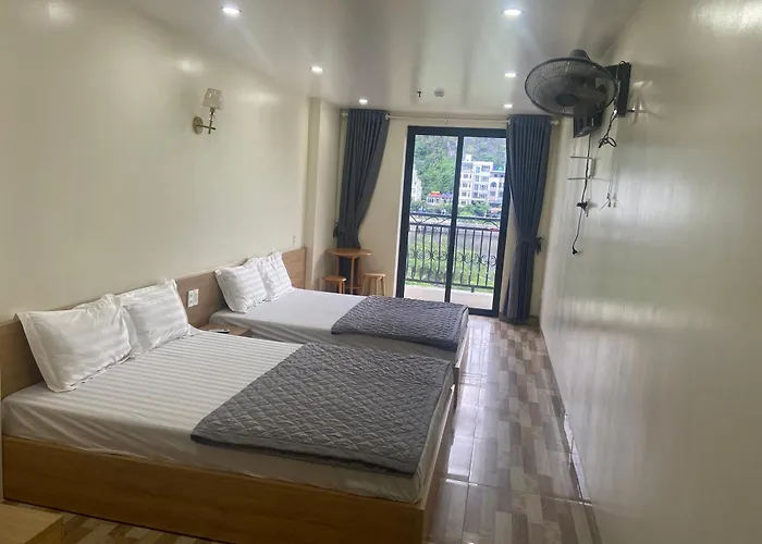 Anh Nhu Hostel & Restaurant Cat Ba