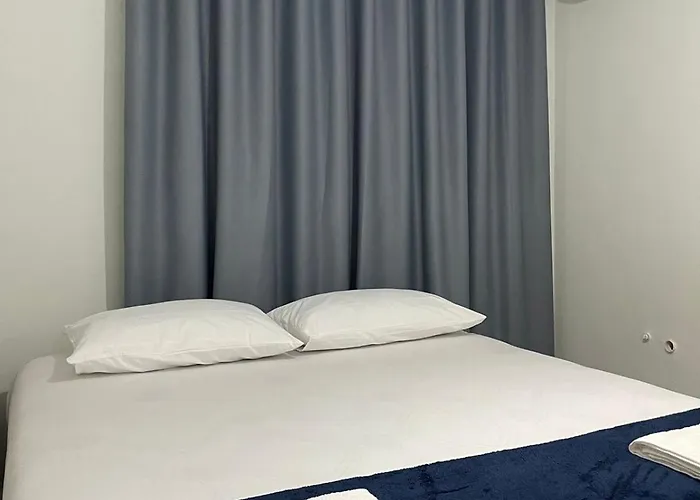 Neves Hotel II