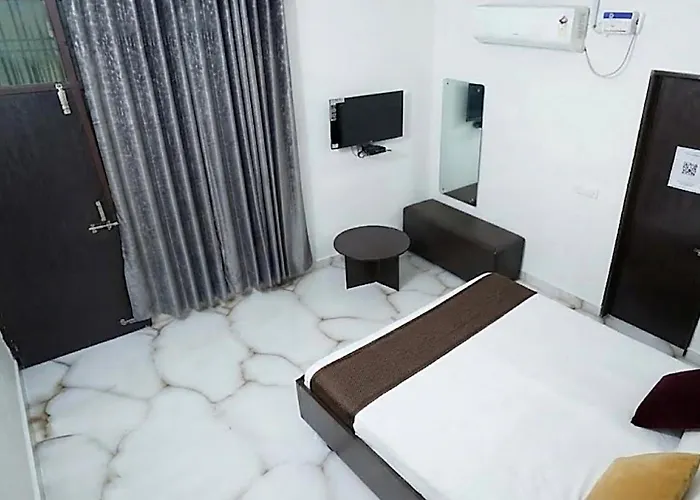 The Elite Inn Lucknow