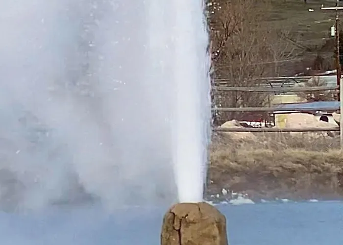 Hunter'S Hot Springs Resort