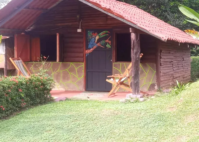 Cabañitas Río Celeste