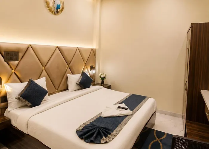 Hotel Royal Prabh Aasra Near Shree Ram Mandir Ayodhya