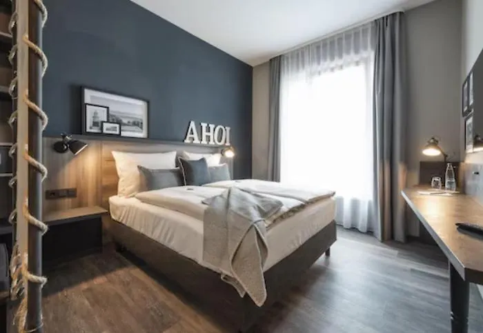 Hotel & Restaurant Rose Frank Land, La Mama Elfriede Land Loungerie & Bar Neueroeffnung Ab 2027