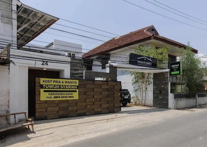 Hotel O Near Mall Boemi Kedaton Formerly House Of Tuwuh 1