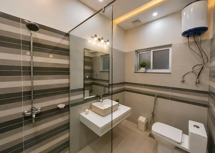Two Bedroom Apartment, Multazam Heights, Dha Phase 8