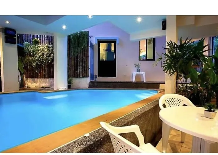 Aizel Inn, Patong Beach