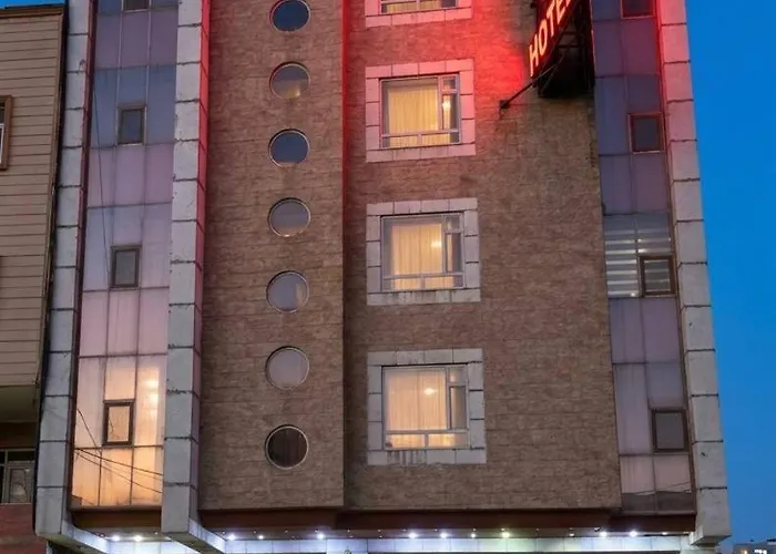 Oskar Hotel