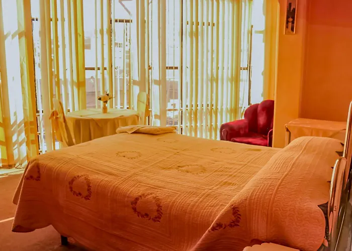 Hotel Monarca