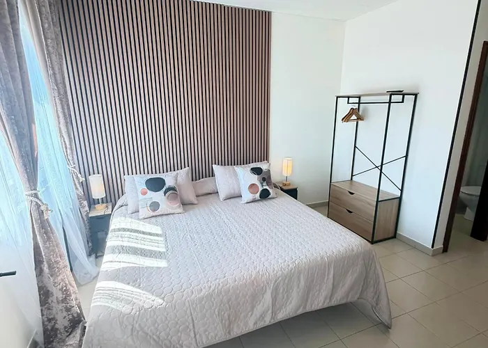 Residencia Porta Nova