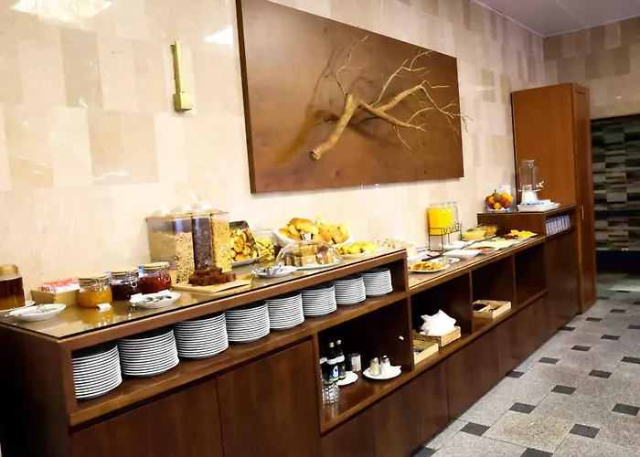 Hotel Arangues