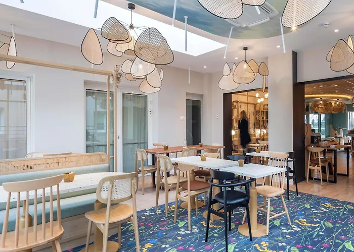 Hôtel ibis Pontivy