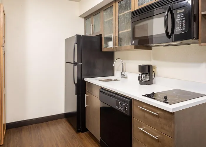 Candlewood Suites Windsor Locks By Ihg