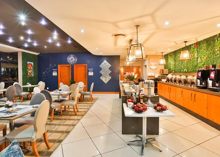 Holiday Inn Express Sandton-Woodmead By Ihg