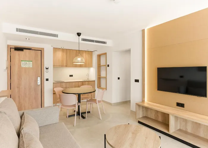 Aquasol Aparthotel