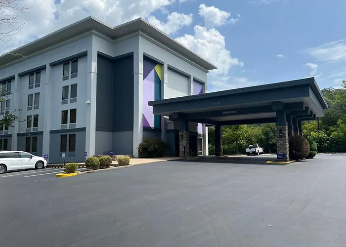 Spark By Hilton Brentwood Nashville I 65S