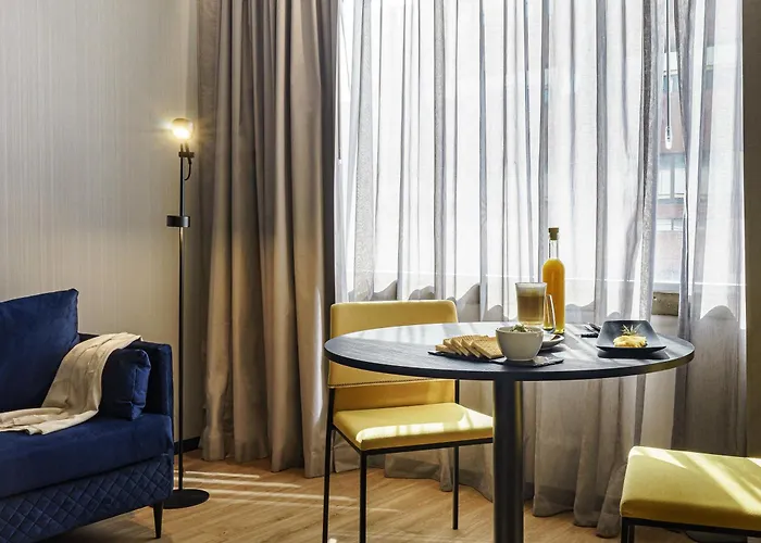 Pullman Santiago El Bosque