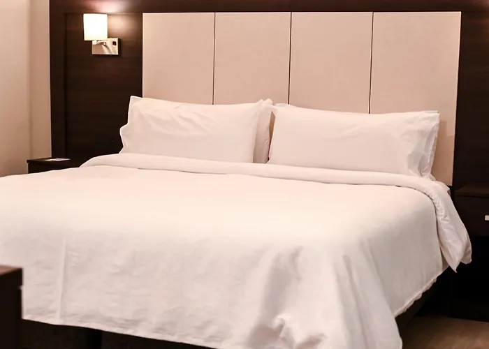 Holiday Inn Express Rosario By Ihg