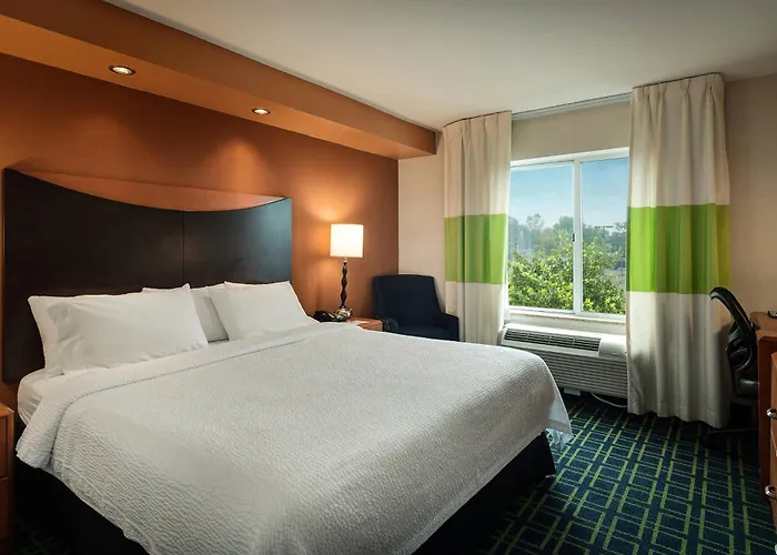 Fairfield By Marriott Inn & Suites Worcester Auburn