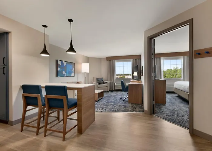 Candlewood Suites By Ihg Conway