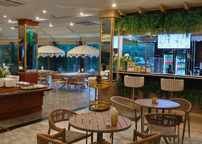 Kosa Hotel & Wellness Center