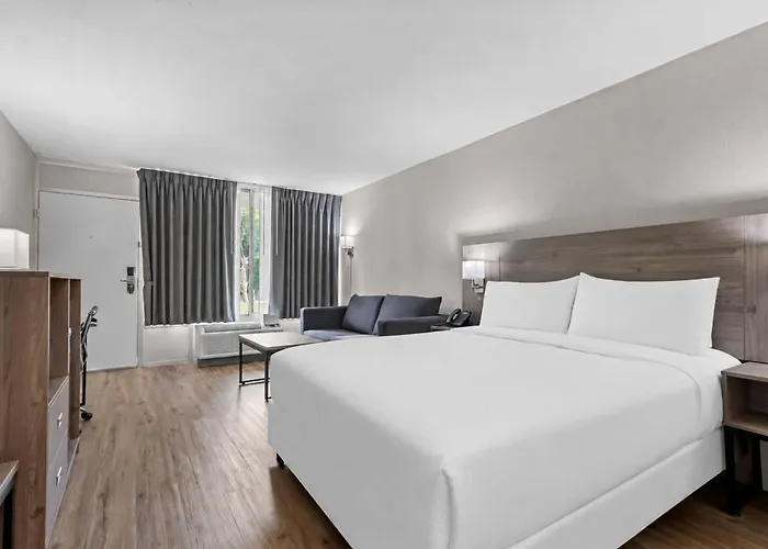 Quality Inn & Suites Ocala I-75