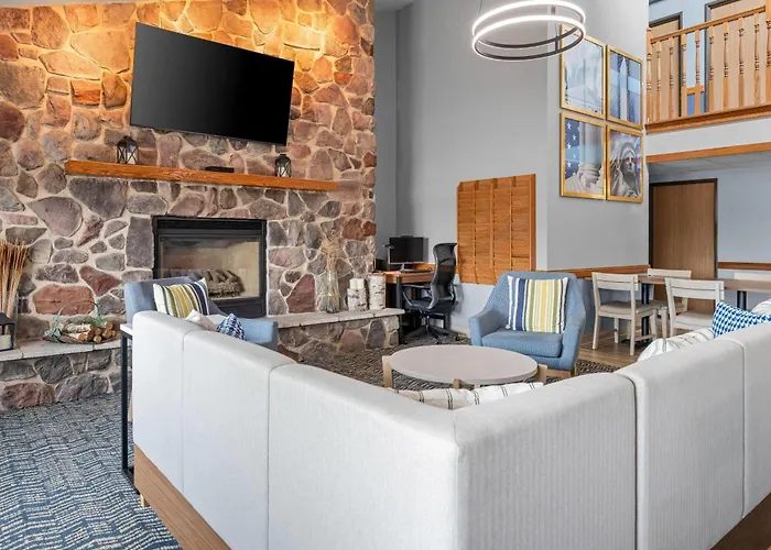 Americinn By Wyndham Sturgeon Bay